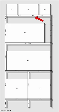The red arrow points to a minor construction error - you must avoid joining horizontal beams since they are not able to carry the weight and will bend.
